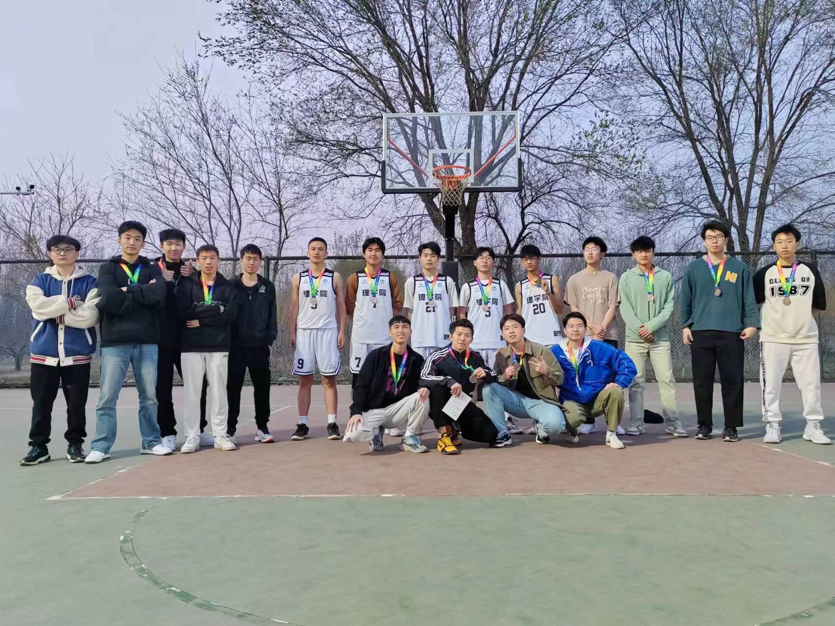 9季軍頒獎-理學院.jpg